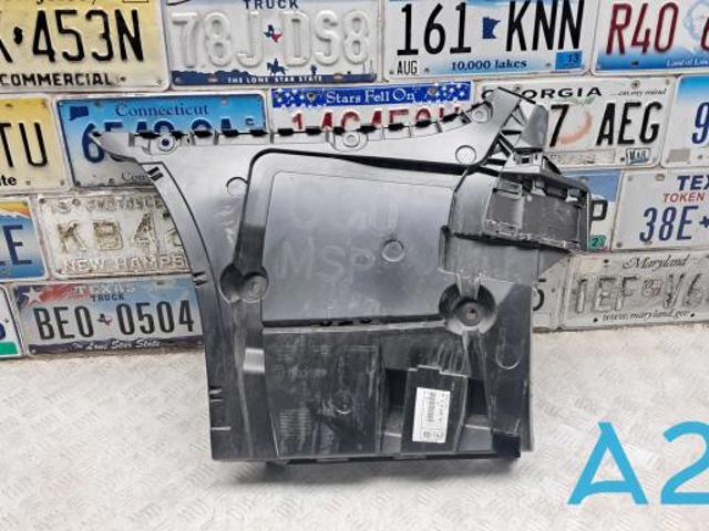 Крепление бамера левое 51128066721 BMW