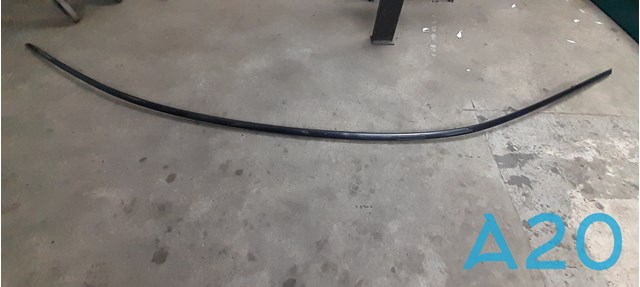 Накладка крыши левая 51137221817 BMW