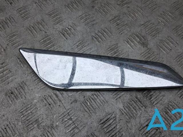 Молдинг крыла переднего правого 51137349594 BMW
