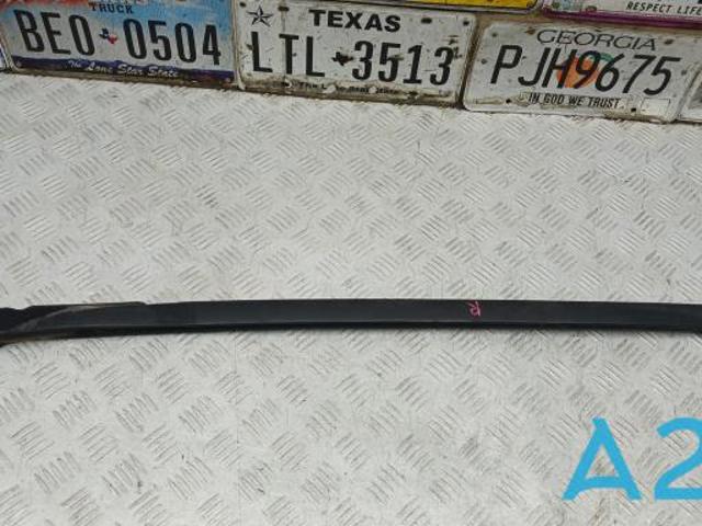 Водосток лобового стекла, жабо 51137399032 BMW