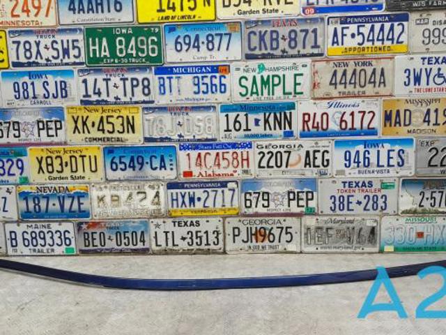 Молдинг крыши, правый 51137443692 BMW