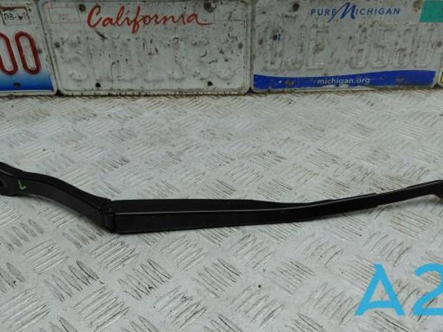 Рычаг дворника 51138492674 BMW