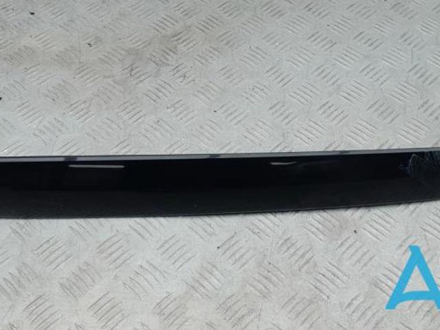 BMW 51139801509 Обшивка стойки кузова внутренняя передняя левая в наличии Украина