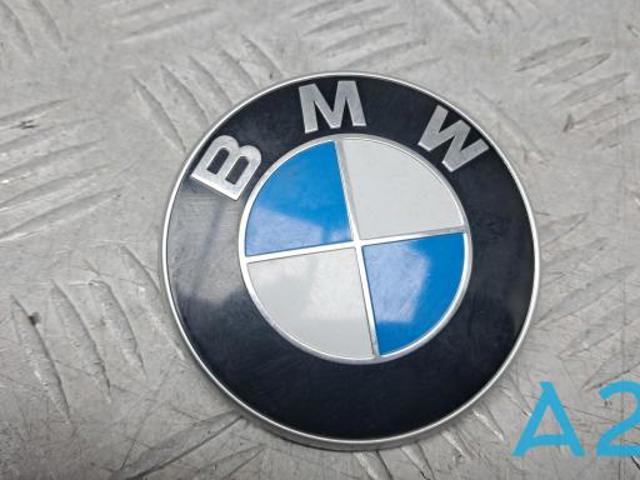 Эмблема на крышку багажника 51148219237 BMW