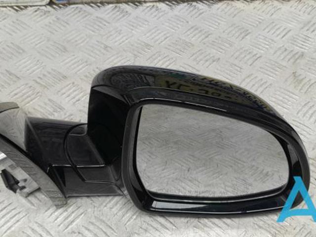 Наружное зеркало правое 51168491670 BMW