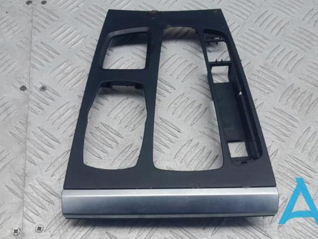 Накладка заднего бампера 51169252115 BMW