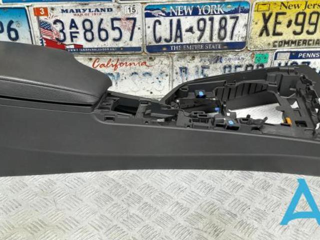 Консоль панели управления центральная 51169360528 BMW