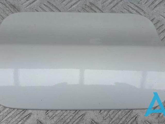 Лючок (дверца) бензобака 51177278405 BMW