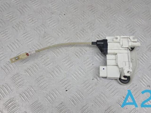 Замок задней двери, левой 51207419843 BMW