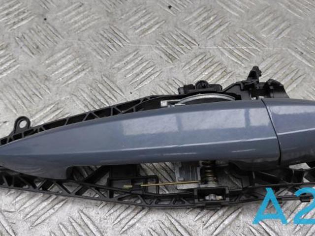 Ручка двери задней наружная правая 51217396308 BMW