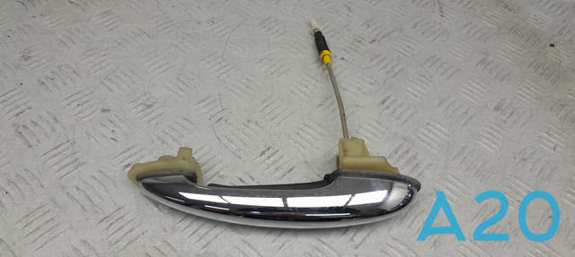 Ручка двери задней наружная левая 51219803705 BMW