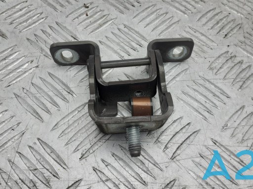 51249806461 BMW Петля крышки багажника купить в Киев