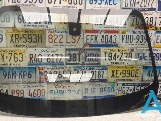 Стекло лобовое 51317240639 BMW