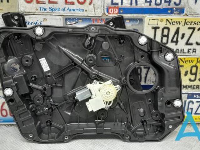 Механизм стеклоподъемника водительской двери 51338498853 BMW