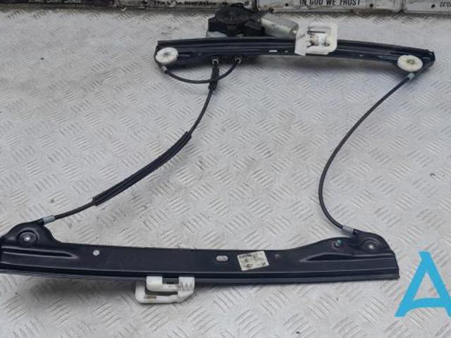 Механизм стеклоподъемника водительской двери 51339805669 BMW