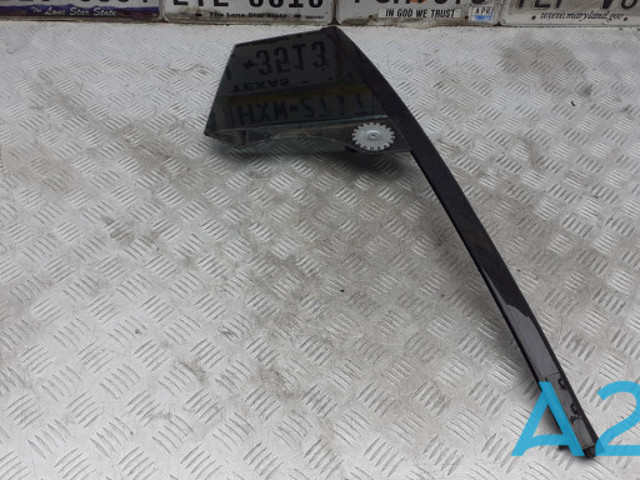 51357197886 BMW Стекло-форточка двери задней правой купить в Днепр