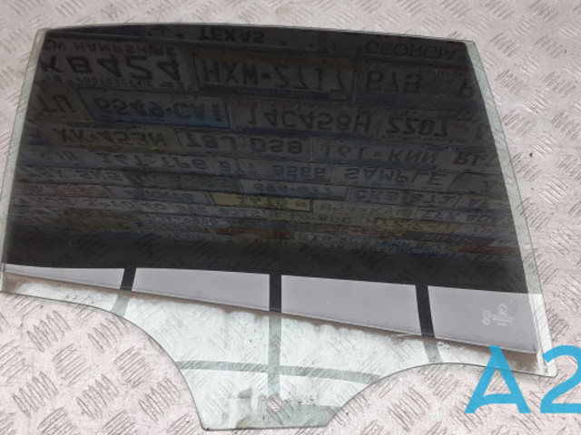 51357259820 BMW Стекло двери задней правой купить в Львов