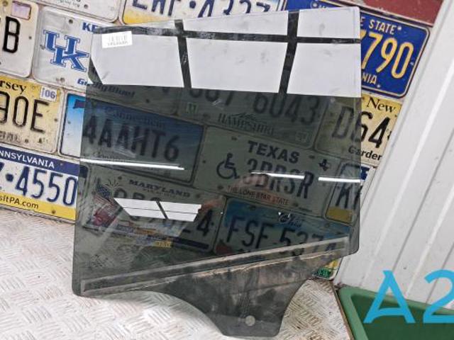 51357416971 BMW Стекло двери задней левой купить в Львов