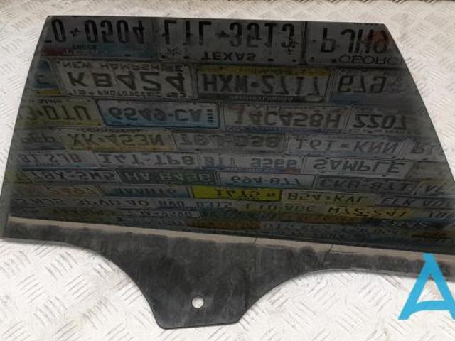 51357470630 BMW Стекло двери задней правой купить в Павлоград
