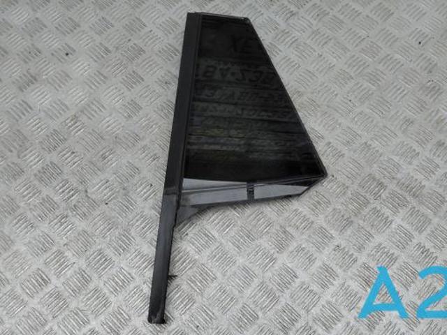 51377405605 BMW Стекло-форточка двери задней левой купить в Черновцы