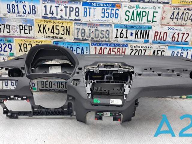 Панель передняя "торпедо" 51456969852 BMW