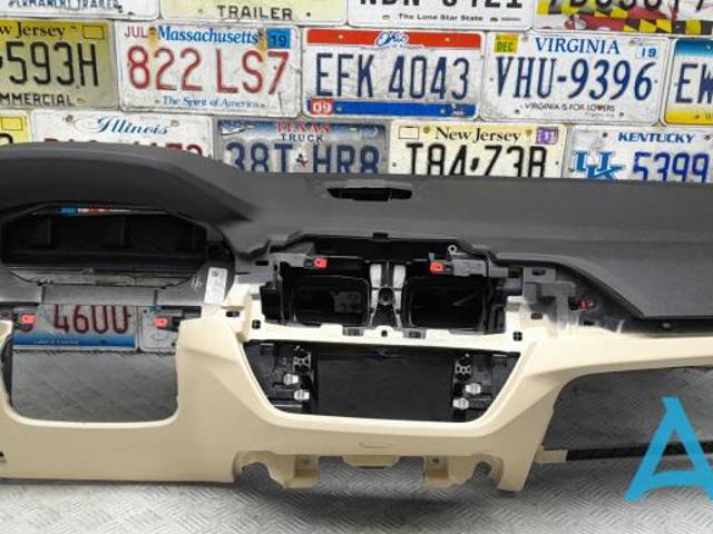 Панель передняя "торпедо" 51457937295 BMW