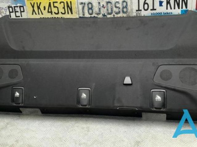 51468065041 BMW Полка салона задняя купить в Чернигов