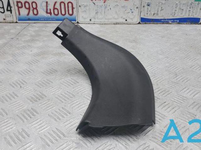BMW 51477420950 Обшивка стойки кузова внутренняя передняя правая в наличии Винница