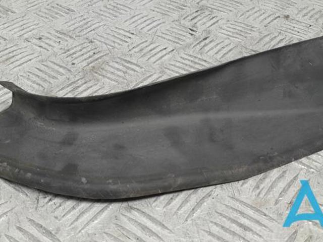 Накладка водосточного желоба задняя левая 51497204375 BMW