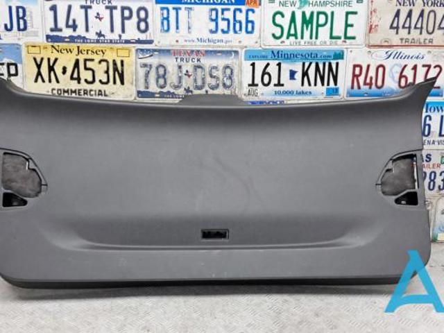 BMW 51497484136 Обшивка (облицовка) крышки багажника (двери 3/5-й задней) в наличии Ровно