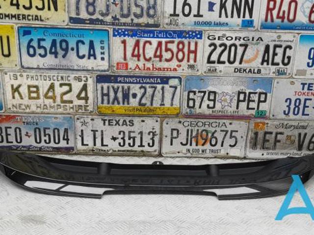 Спойлер задней двери 51627423863 BMW