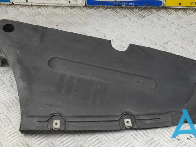 Защита днища, задняя правая 51717276302 BMW