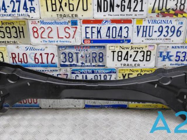 51717350593 BMW Заглушка жабо боковая купить в Ровно