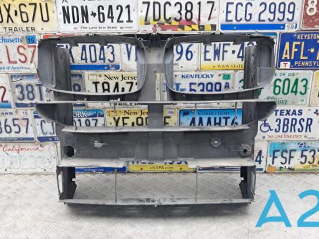 Воздуховод радиатора 51747343798 BMW