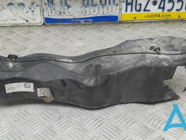 Воздуховод тормозного диска, левый 51747343805 BMW