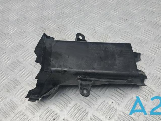 Воздуховод тормозного диска, левый 51747383851 BMW