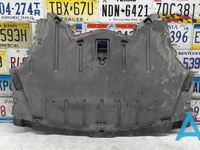 Защита моторного отсека 51757180632 BMW