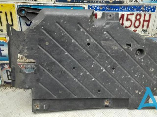 Защита днища, задняя левая 51759808213 BMW