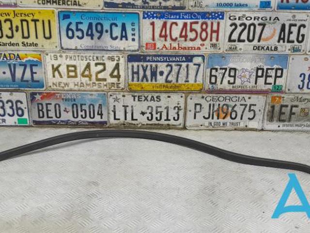 51767294489 Уплотнитель капота купить Одесса