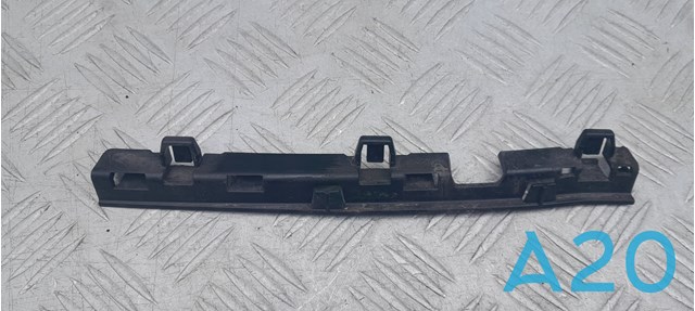Кронштейн наружной накладки порога левой 51777183901 BMW