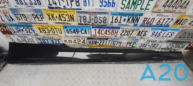 Порог наружний правый 51777256106 BMW