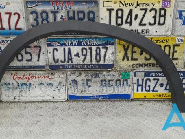 Расширитель задней арки колеса, левый 51777332339 BMW