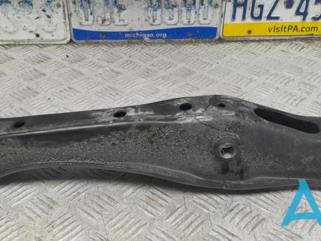 Рычаг задней подвески нижний, правый 52351TZ5A91 HONDA