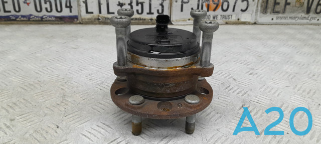 Подшипник в сборе со ступицей передний 52720P2000 HYUNDAI