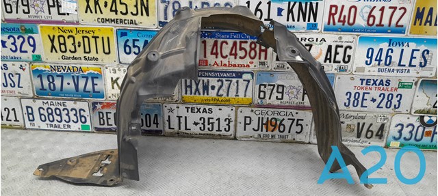 Подкрылок переднего крыла, правый 53875WB001 TOYOTA