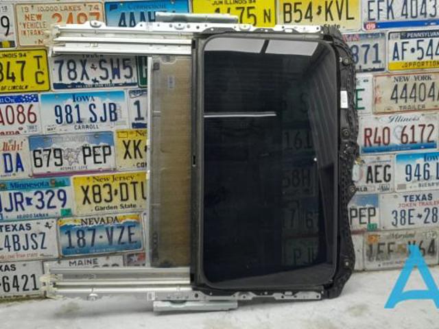 Панель люка 54107300238 BMW