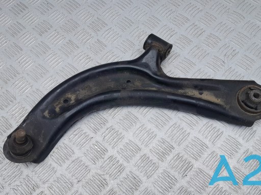 Левый рычаг передней нижней подвески 545013SH2D NISSAN