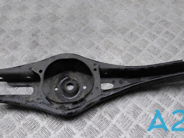 Балансир задний нижний, левый 55210G2100 HYUNDAI