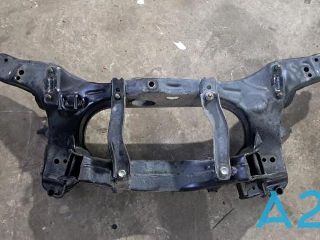 Поперечка задней подвески 554011YA0D NISSAN