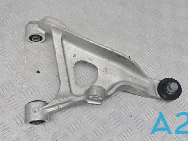 Рычаг подвески задний правый 555016RR0A NISSAN